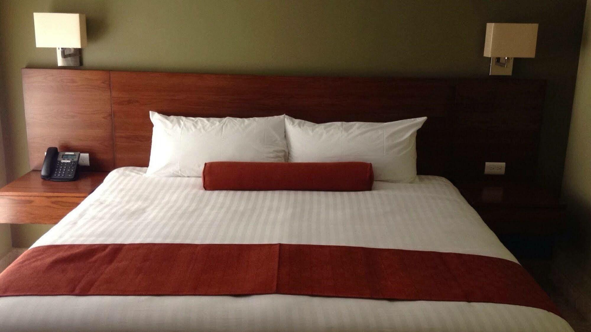 Del Virrey Hotel 3*