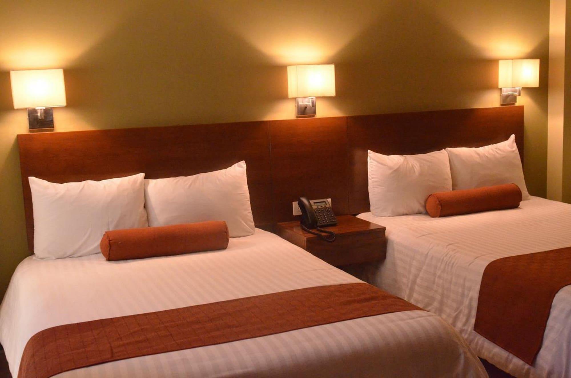 Del Virrey Hotel 3*